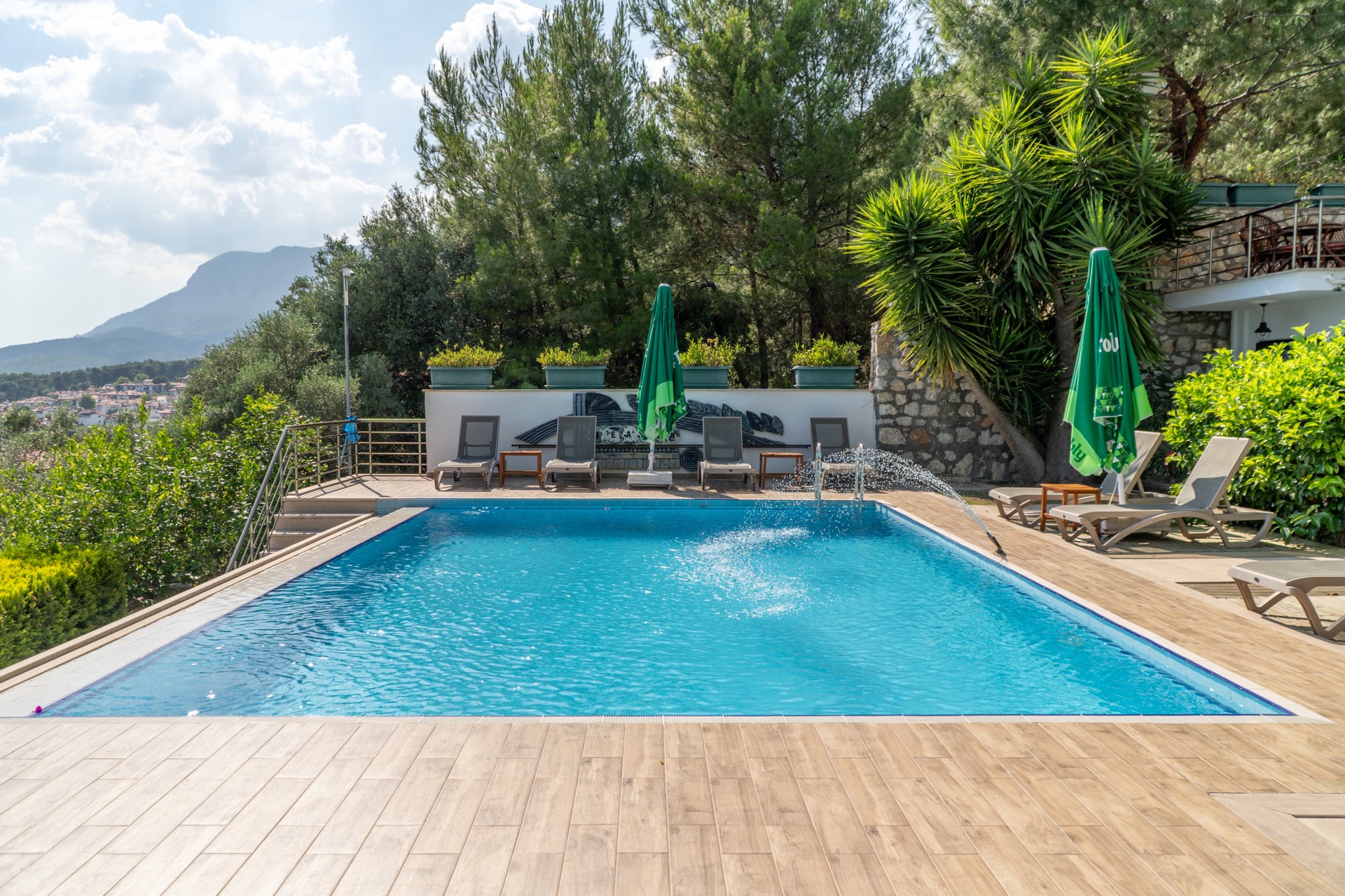 LU-IX Hotel & Suites genel görünüm 6